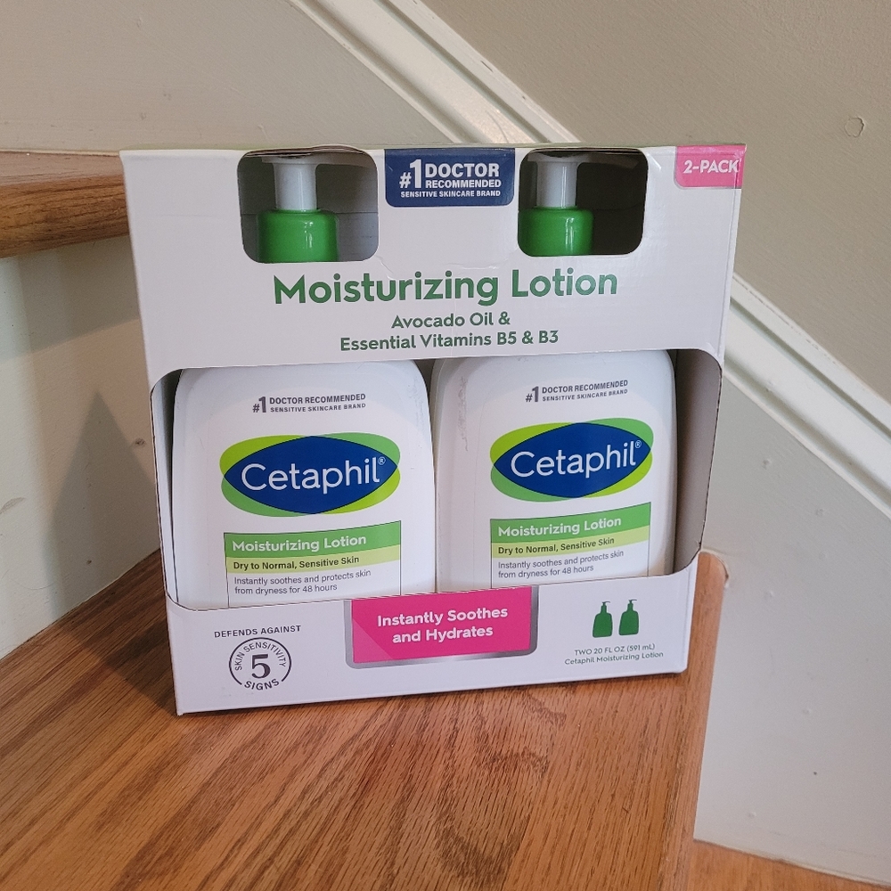 NEW Cetaphil 2 Moisturizering Lotions 20 FL oz each